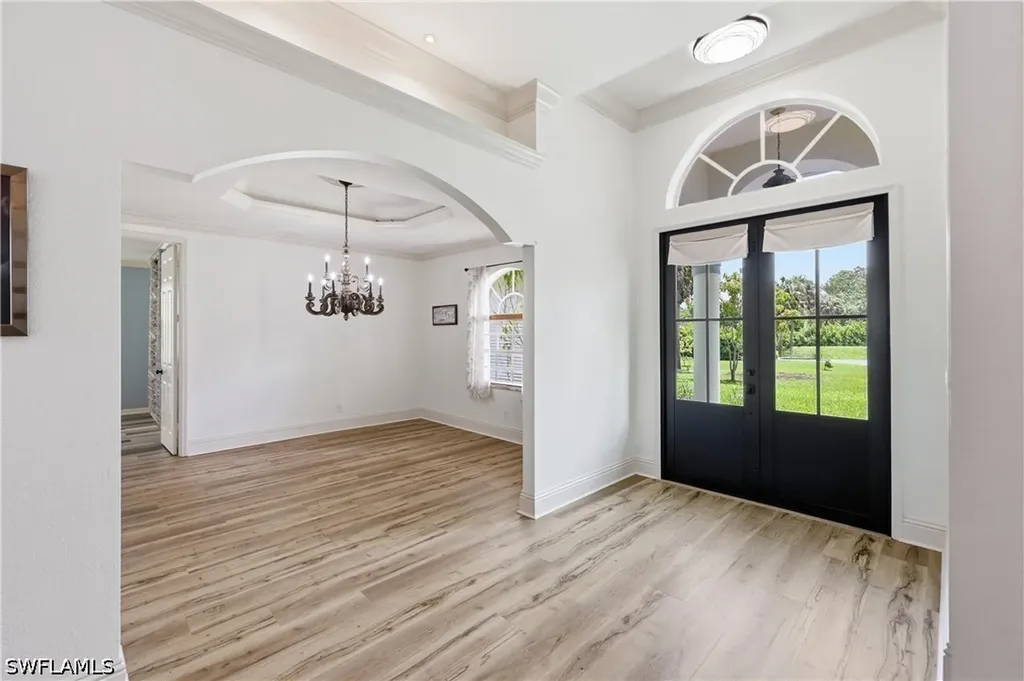 104 12th Avenue NW Naples FL 34120