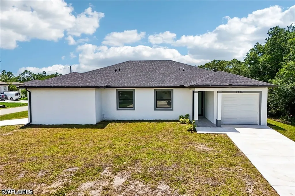 2404-2406 Hightower Avenue S Lehigh Acres FL 33973