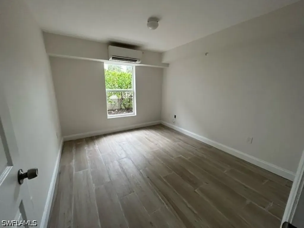 1555 Blue Point Avenue Naples FL 34102