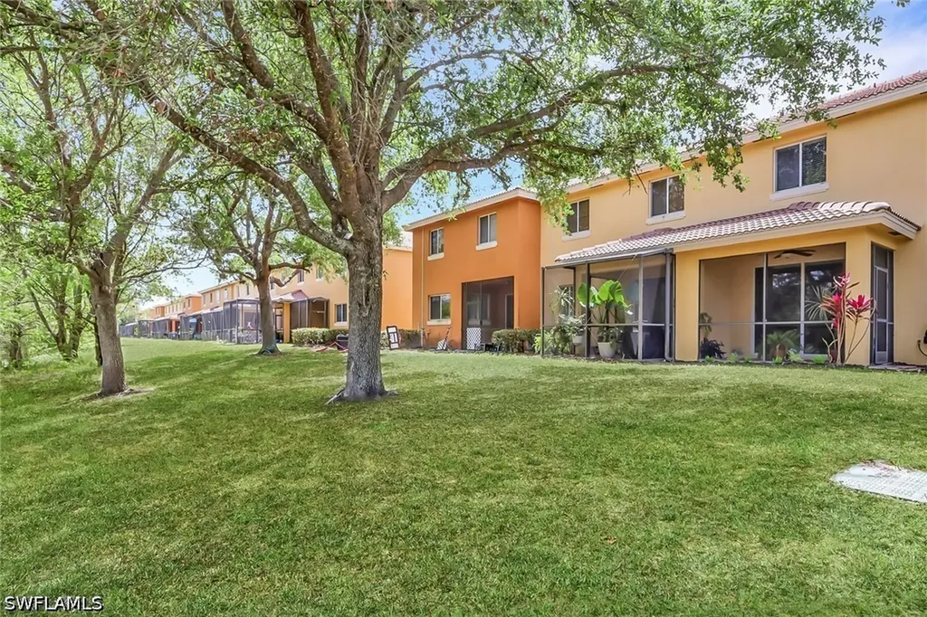 10260 Olivewood Way Estero FL 33928