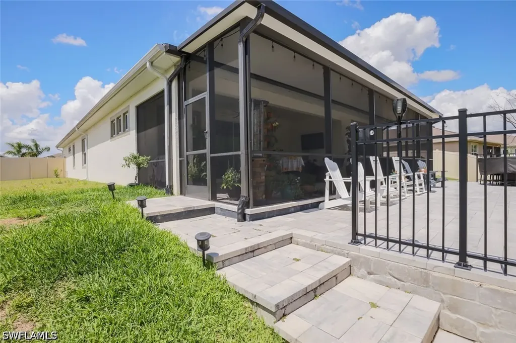 18236 Everson Miles Circle North Fort Myers FL 33917