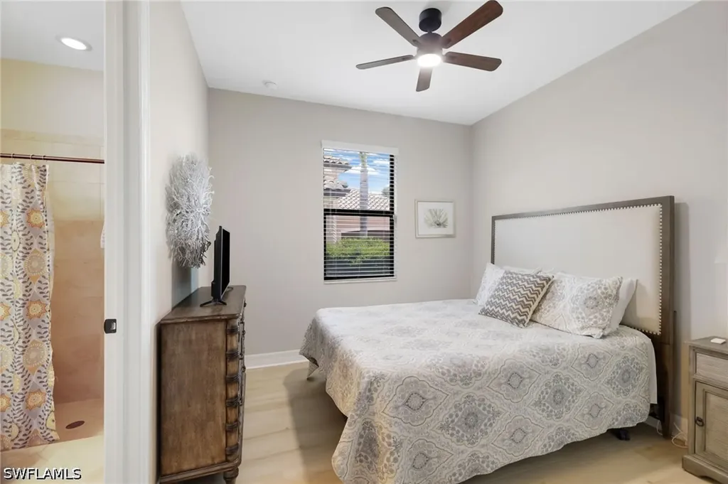 28627 Derry Court Bonita Springs FL 34135