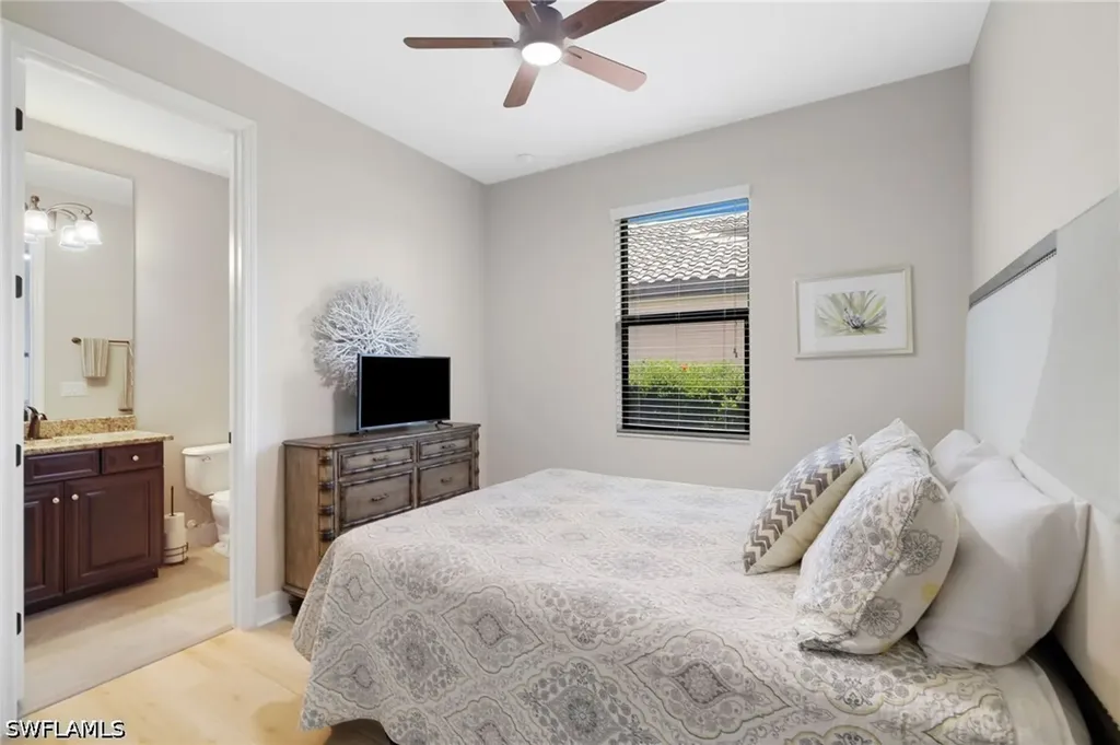 28627 Derry Court Bonita Springs FL 34135