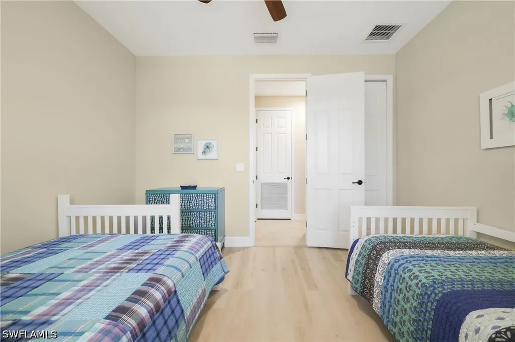 28627 Derry Court Bonita Springs FL 34135
