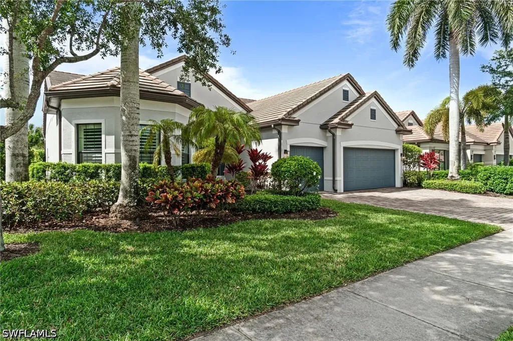 16201 Camden Lakes Circle Naples FL 34110
