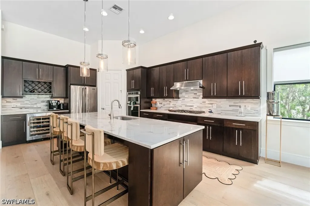 16201 Camden Lakes Circle Naples FL 34110