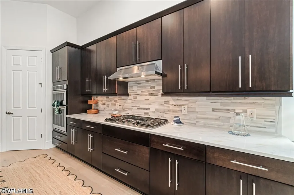 16201 Camden Lakes Circle Naples FL 34110
