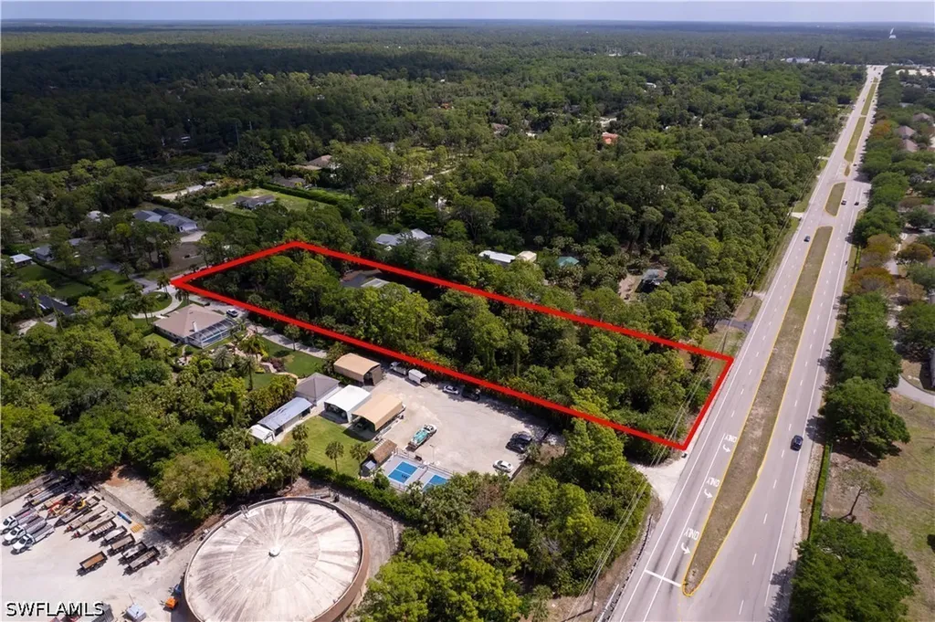 4710 15th Avenue SW Naples FL 34116