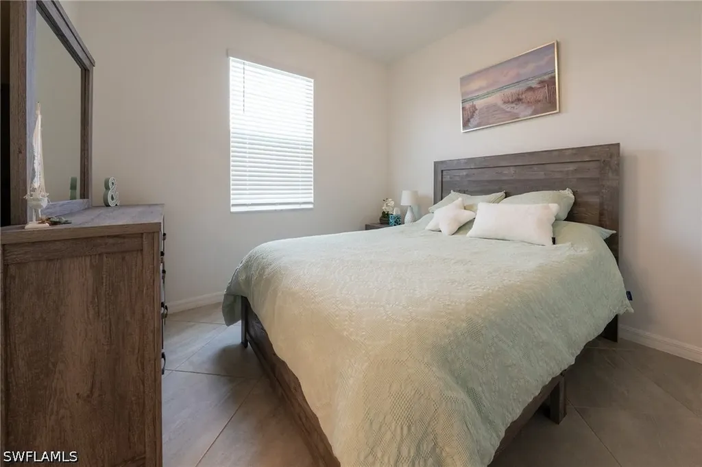 2155 Hamlin Street Naples FL 34120