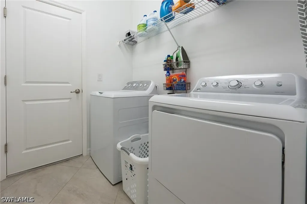 2155 Hamlin Street Naples FL 34120