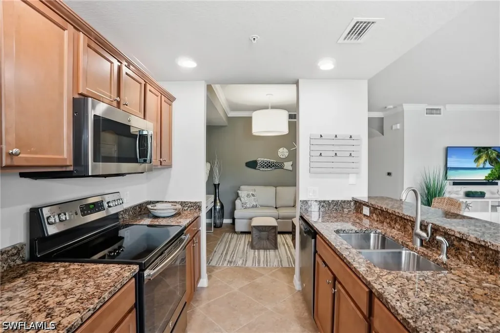 9560 Trevi Court Naples FL 34113