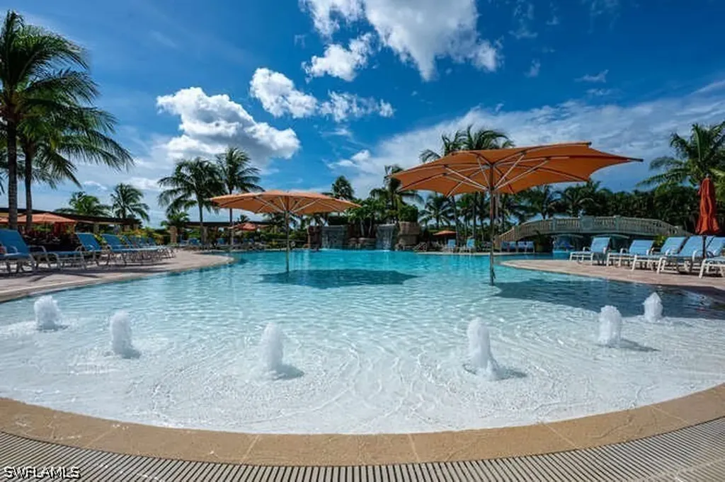 9560 Trevi Court Naples FL 34113