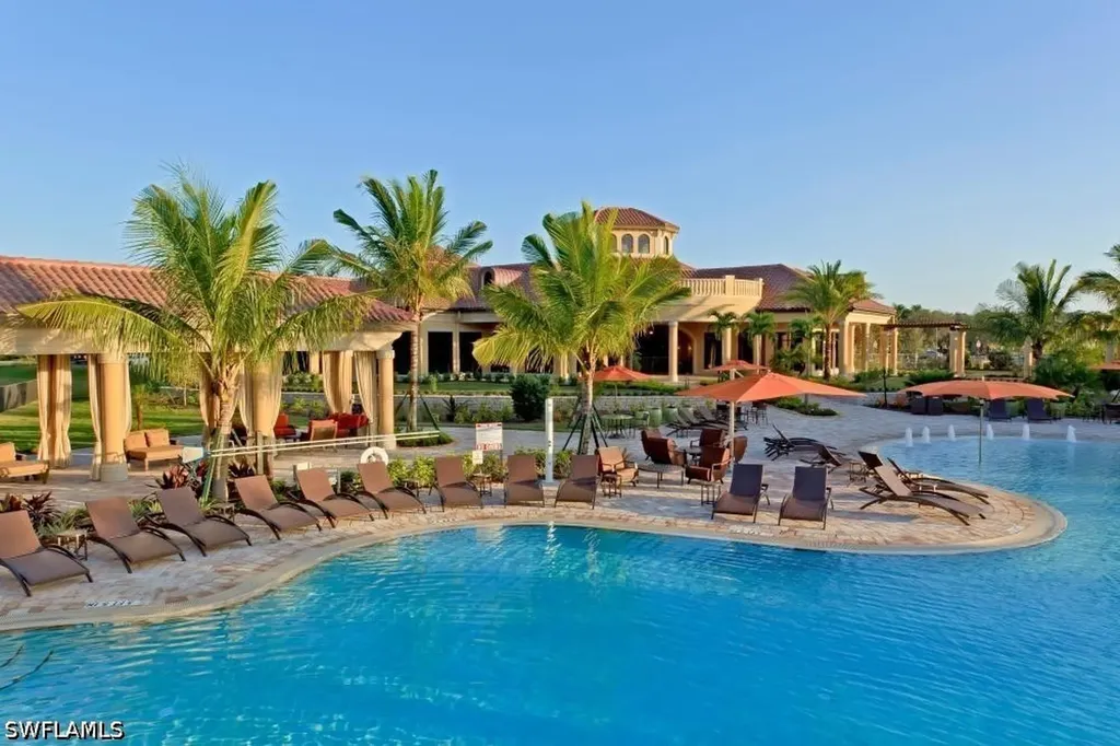 9560 Trevi Court Naples FL 34113