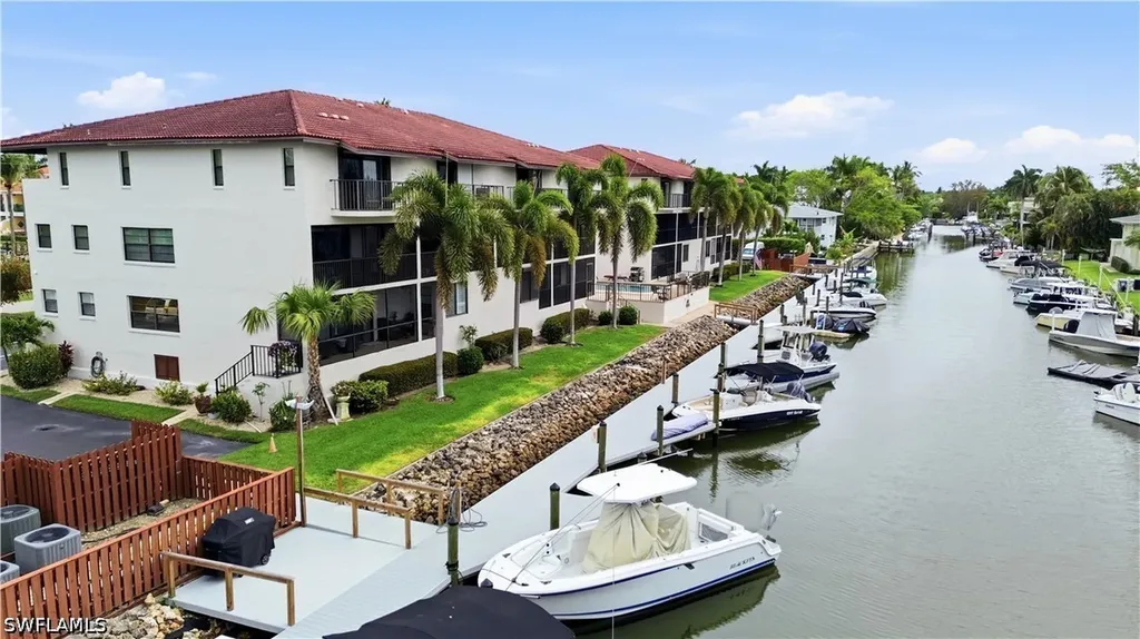 1400 Blue Point Avenue Naples FL 34102