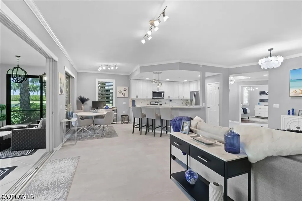10020 Valiant Court Miromar Lakes FL 33913