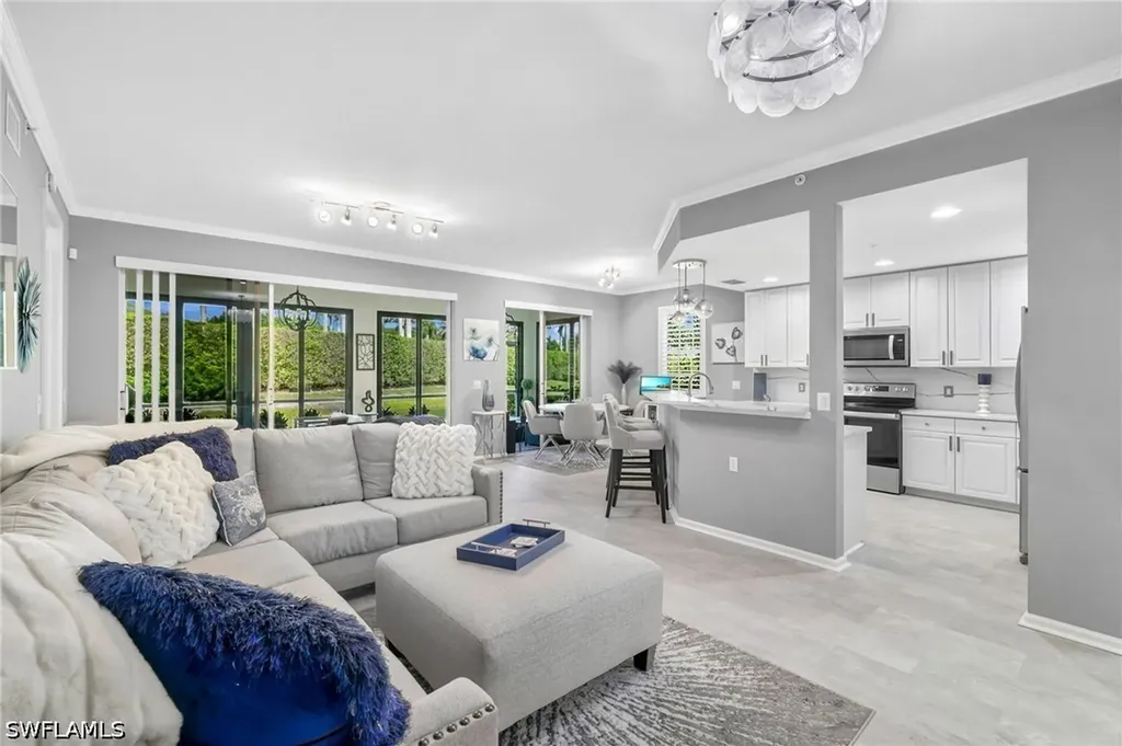 10020 Valiant Court Miromar Lakes FL 33913