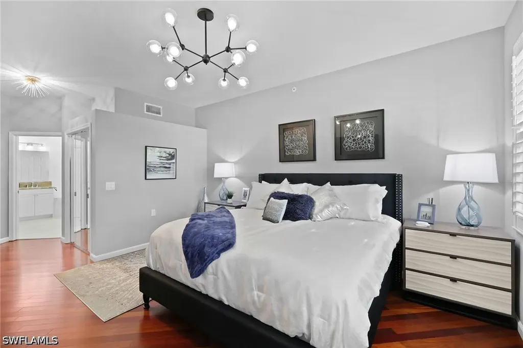 10020 Valiant Court Miromar Lakes FL 33913
