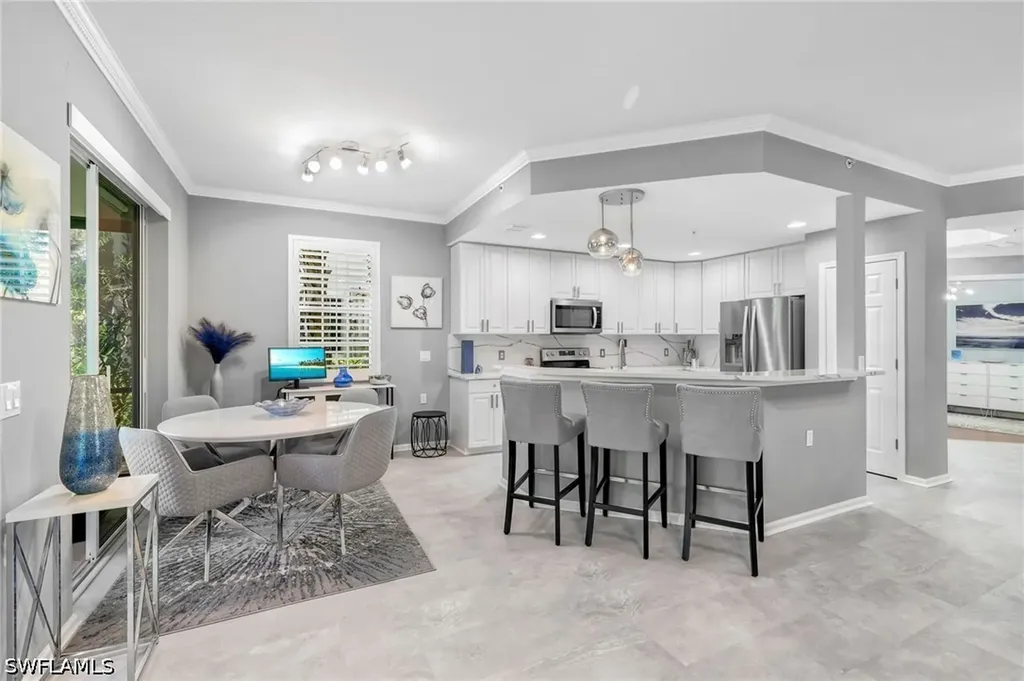 10020 Valiant Court Miromar Lakes FL 33913