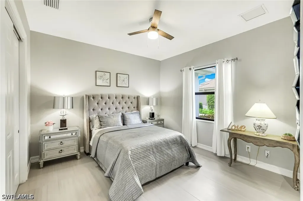 12371 Water Oak Drive Estero FL 33928