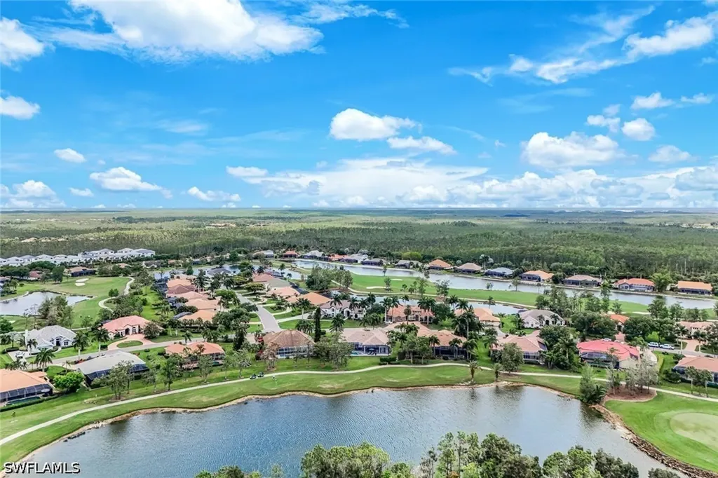 12371 Water Oak Drive Estero FL 33928