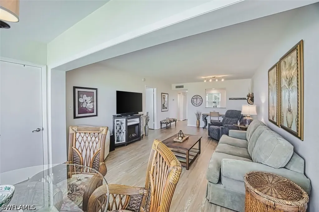 1624 Pine Valley Drive Fort Myers FL 33907