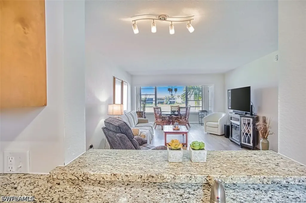 1624 Pine Valley Drive Fort Myers FL 33907