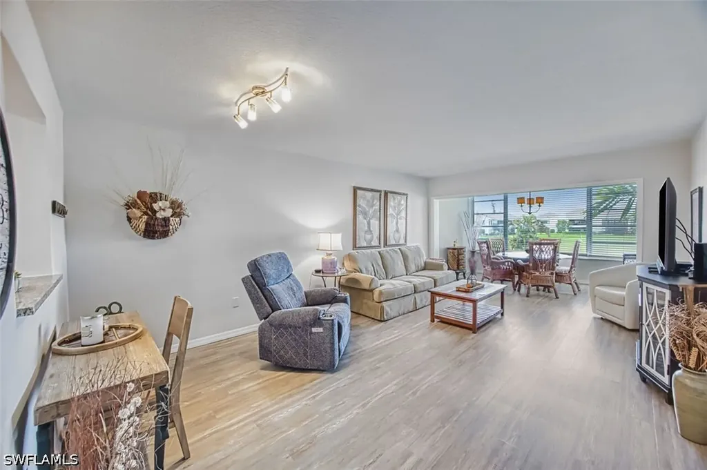 1624 Pine Valley Drive Fort Myers FL 33907