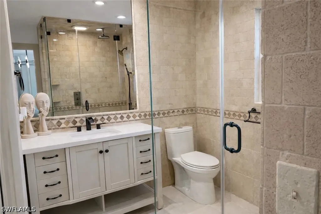 808 SW 52nd Street Cape Coral FL 33914