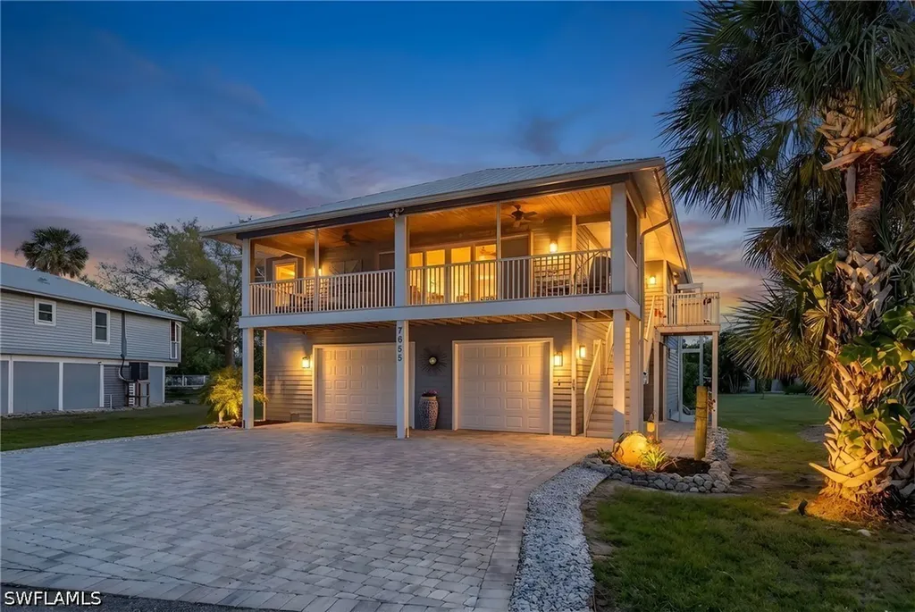 7655 Myrsine Circle Bokeelia FL 33922