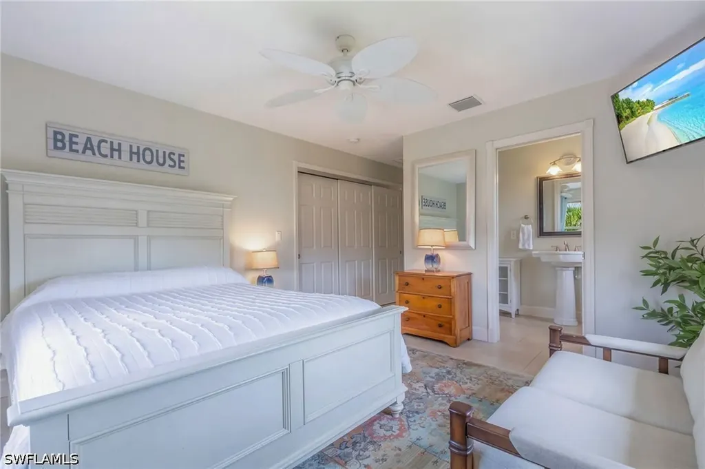 7655 Myrsine Circle Bokeelia FL 33922