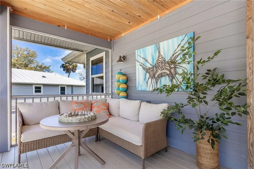 7655 Myrsine Circle Bokeelia FL 33922