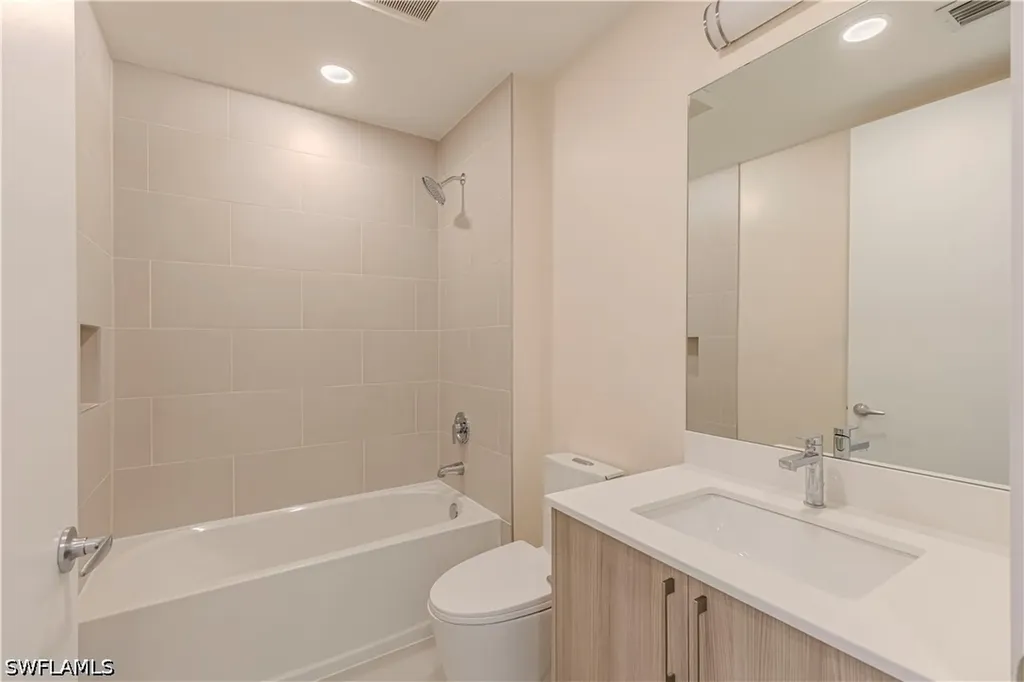 26610 Rosewood Pointe Drive Bonita Springs FL 34135