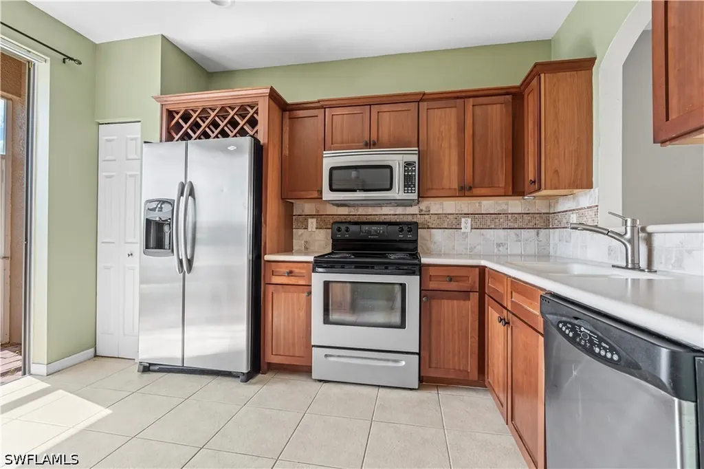 9808 Roundstone Circle Fort Myers FL 33967