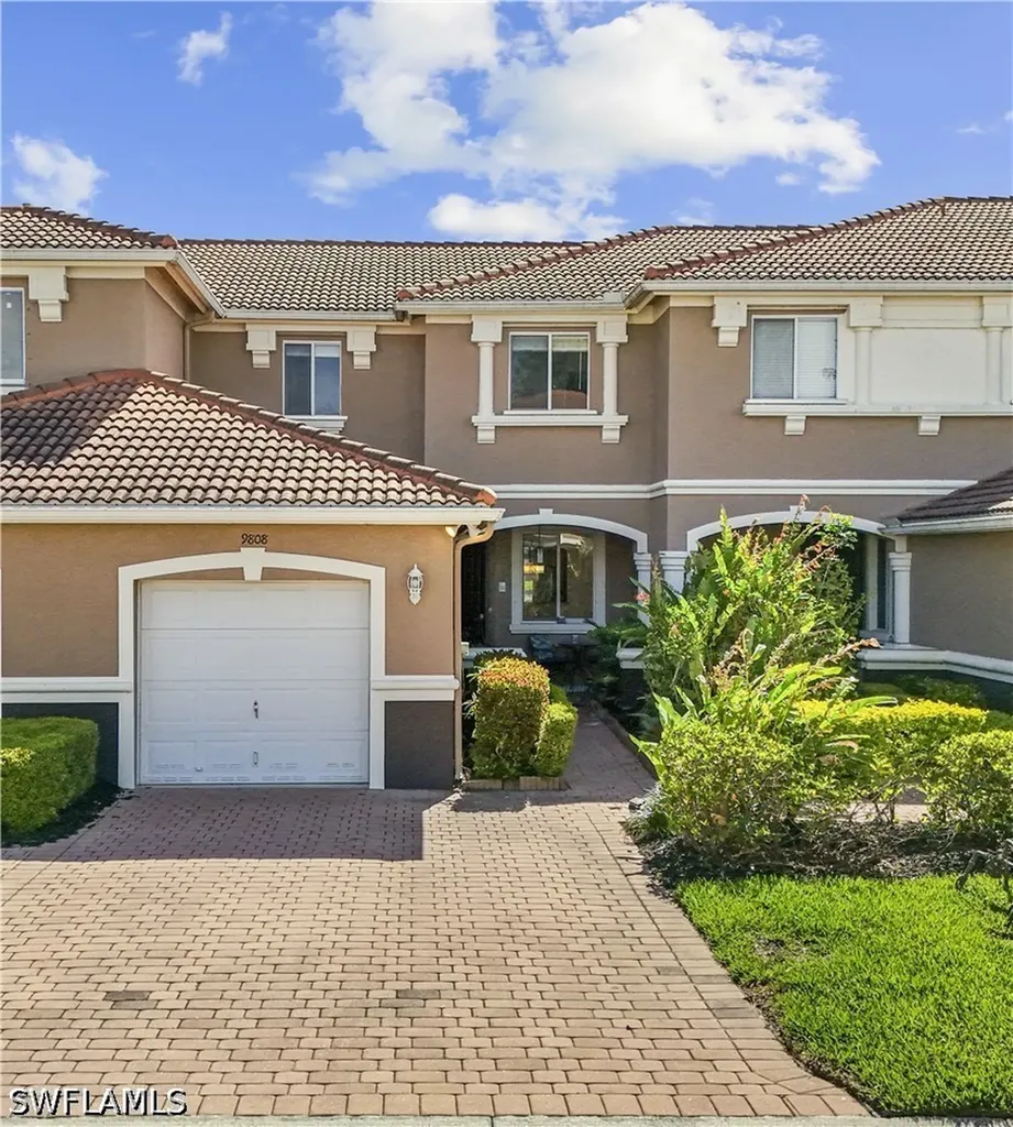 9808 Roundstone Circle Fort Myers FL 33967