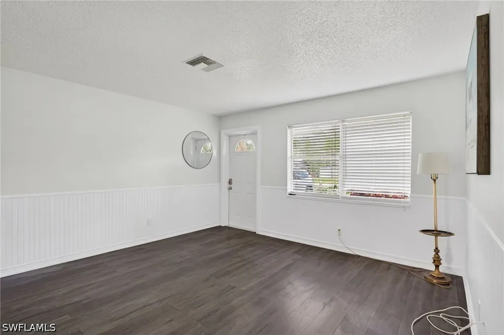 1934 Flamingo Drive North Fort Myers FL 33917