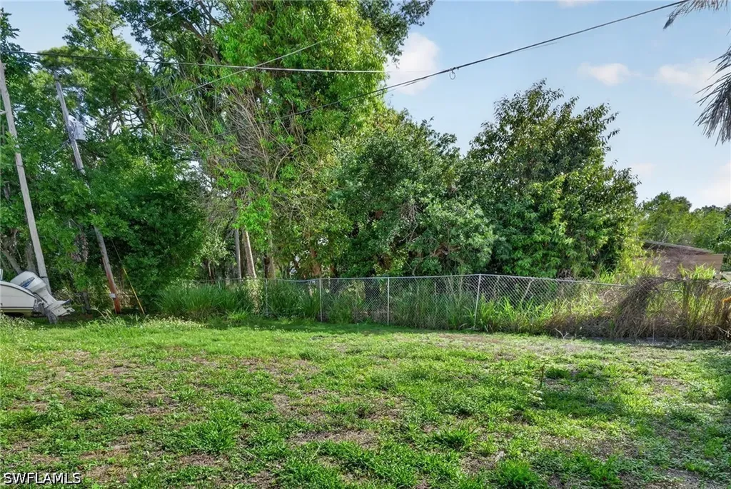 1934 Flamingo Drive North Fort Myers FL 33917
