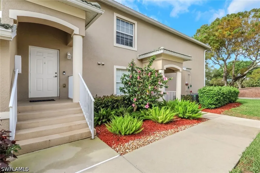 3435 Laurel Greens Lane S Naples FL 34119