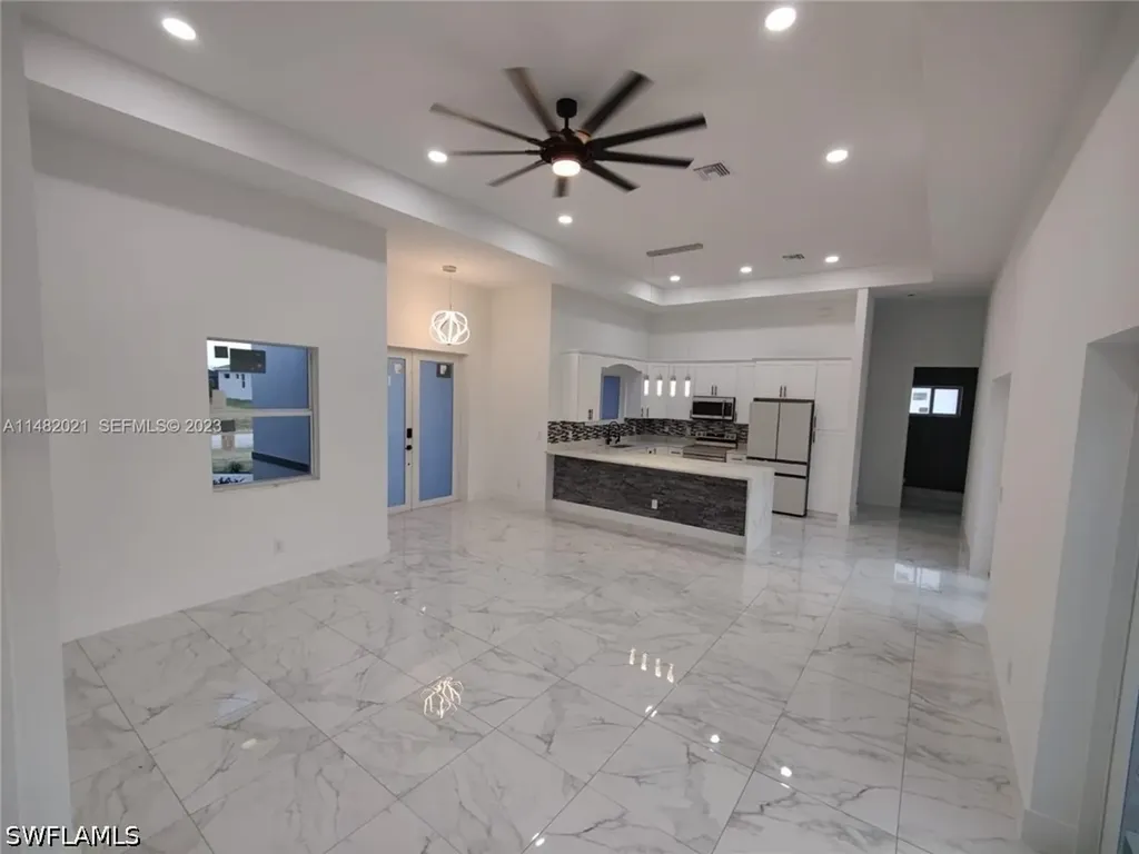 716 NW 37th Avenue Cape Coral FL 33993