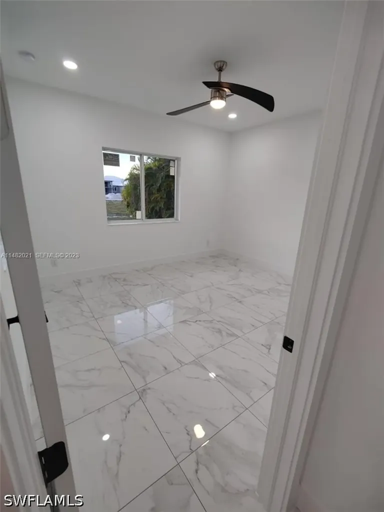716 NW 37th Avenue Cape Coral FL 33993