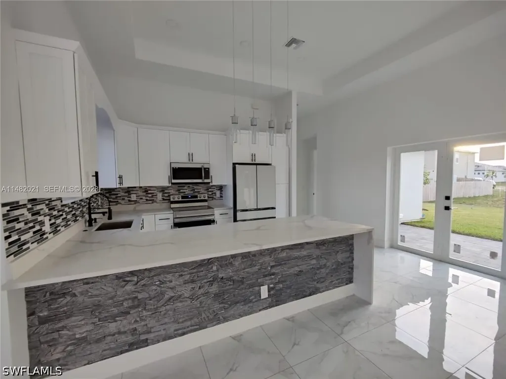 716 NW 37th Avenue Cape Coral FL 33993