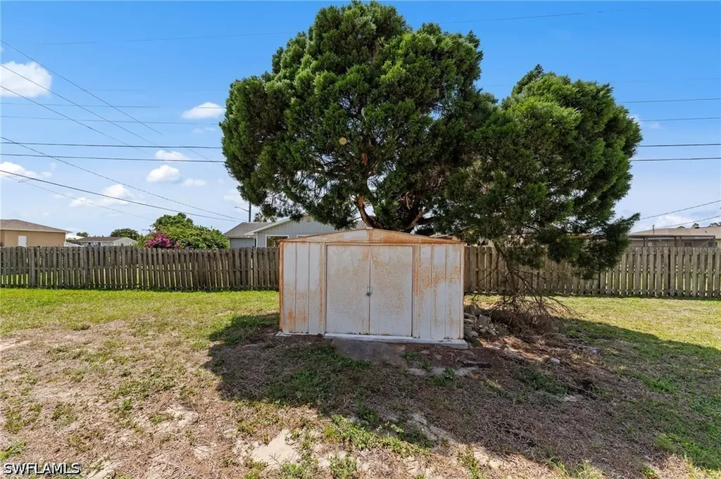 7503 Sanibel Boulevard Fort Myers FL 33967