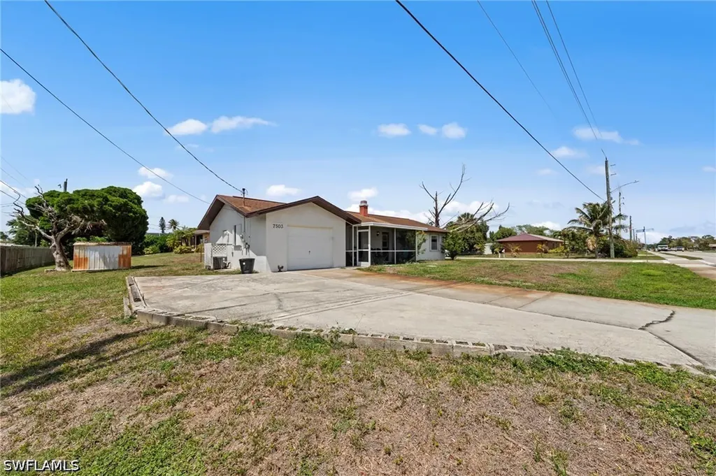 7503 Sanibel Boulevard Fort Myers FL 33967
