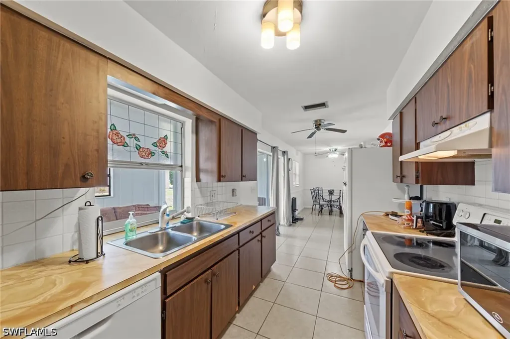 7503 Sanibel Boulevard Fort Myers FL 33967