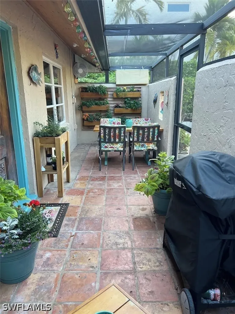 1535 Chesapeake Avenue Naples FL 34102