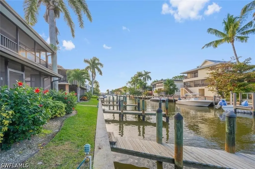 1535 Chesapeake Avenue Naples FL 34102
