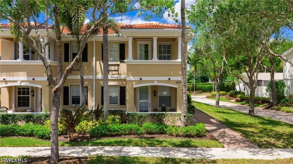 Bonita Springs FL, 28564 Alessandria Circle