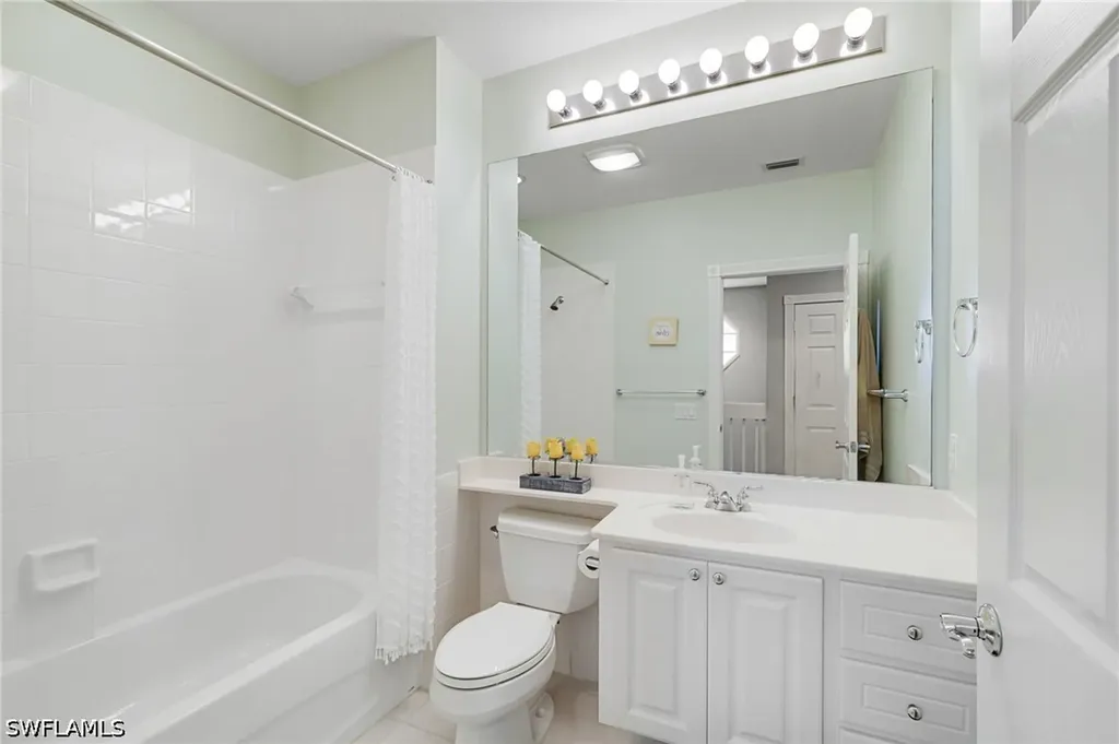 28564 Alessandria Circle Bonita Springs FL 34135