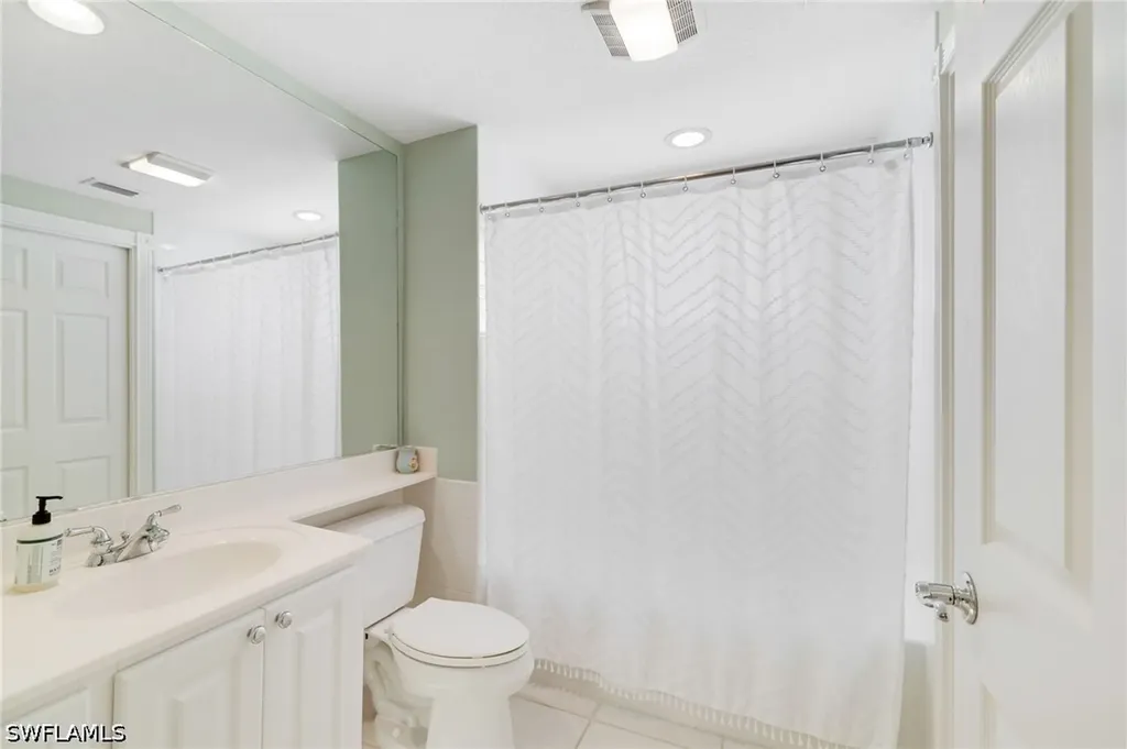 28564 Alessandria Circle Bonita Springs FL 34135