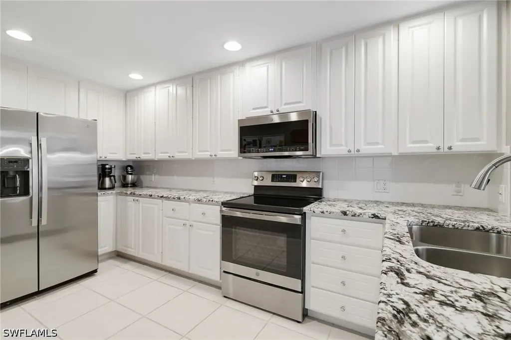 28564 Alessandria Circle Bonita Springs FL 34135