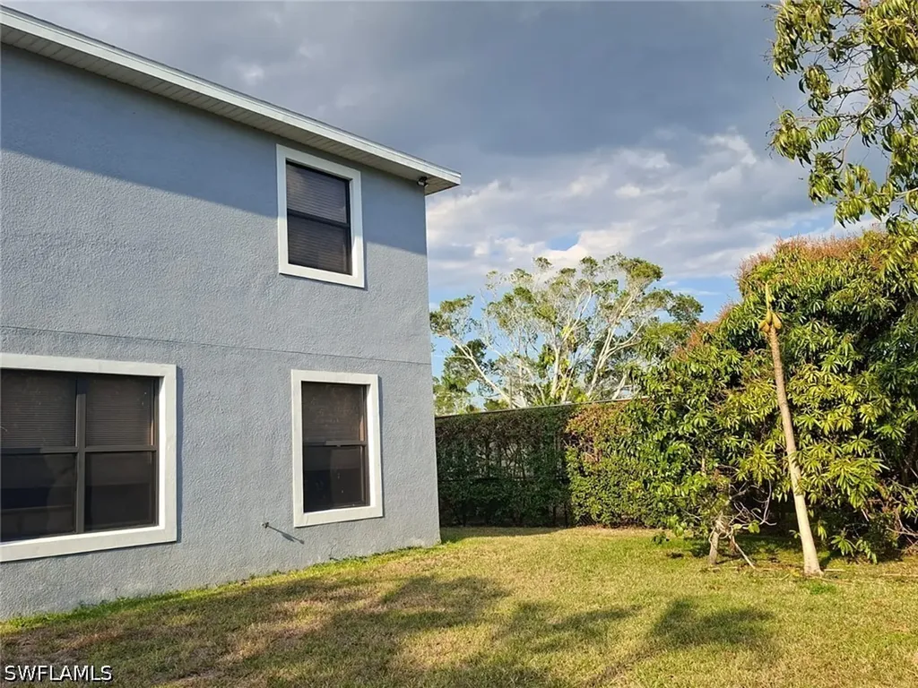 2360 Burton Avenue Fort Myers FL 33907